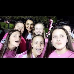 Meet your Posher, Ceci